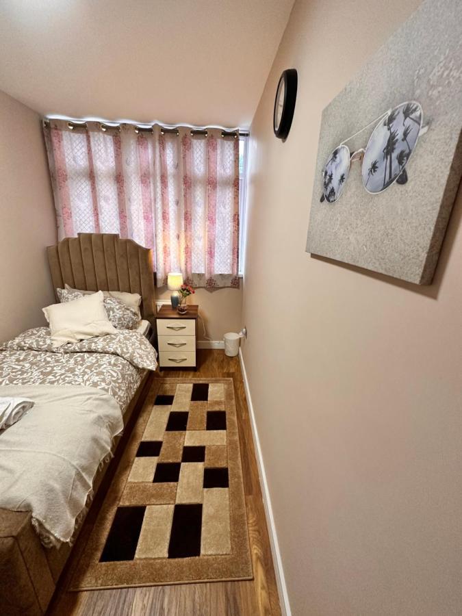 Canary Wharf Single Double And En-suite Casa de hóspedes